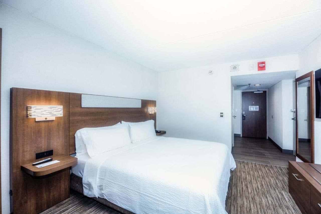Holiday Inn Express Boston - Saugus, An Ihg Hotel Ngoại thất bức ảnh