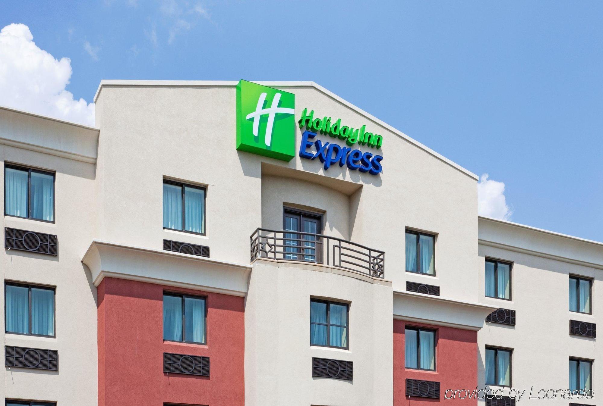 Holiday Inn Express Boston - Saugus, An Ihg Hotel Ngoại thất bức ảnh